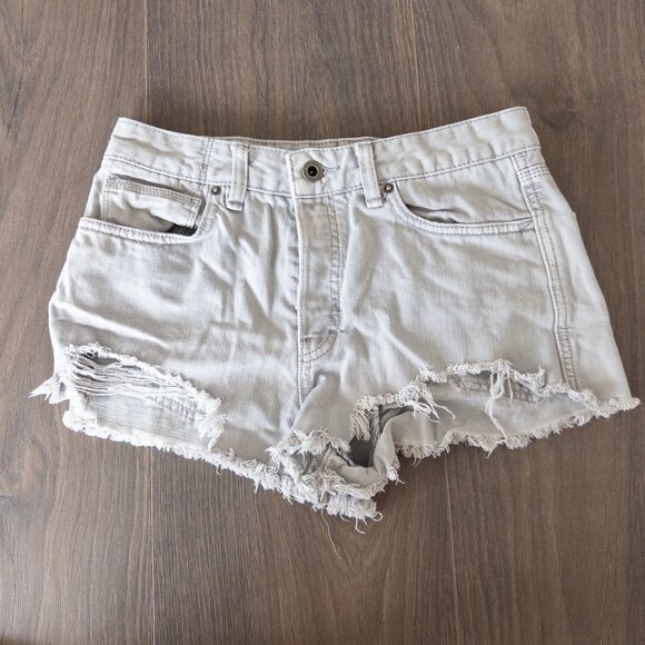 Free People Light Gray Distressed Denim Shorts with Button Fly, Size 27 - Picture 4 of 7